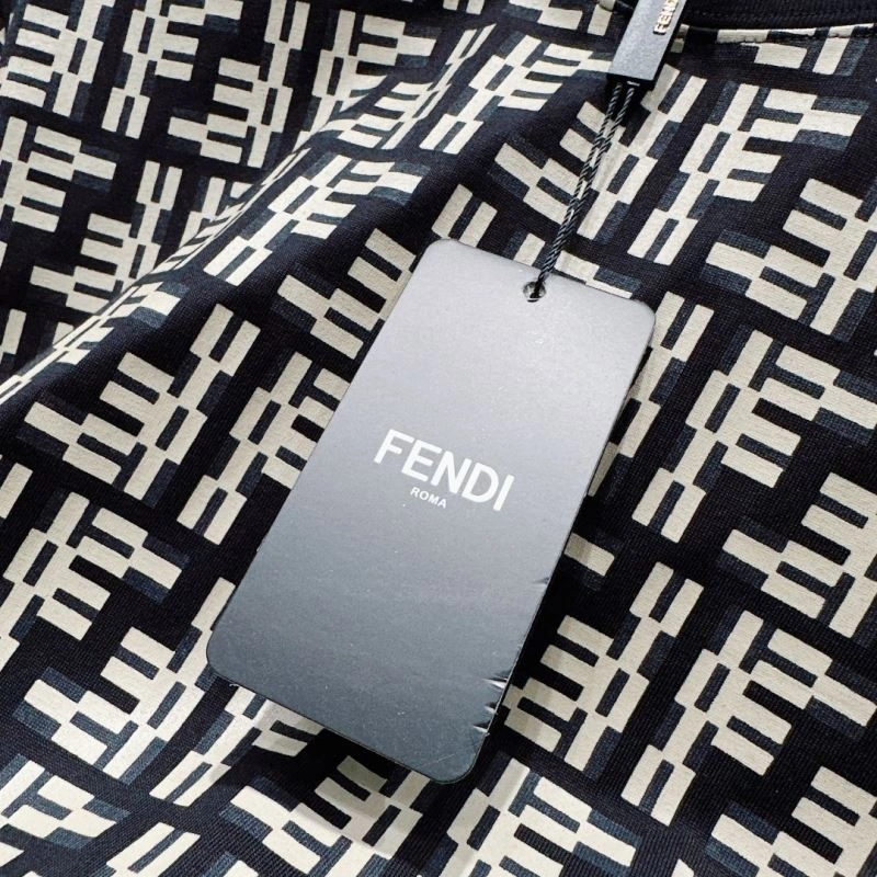 Contemporary Fendi T-Shirts 122412
