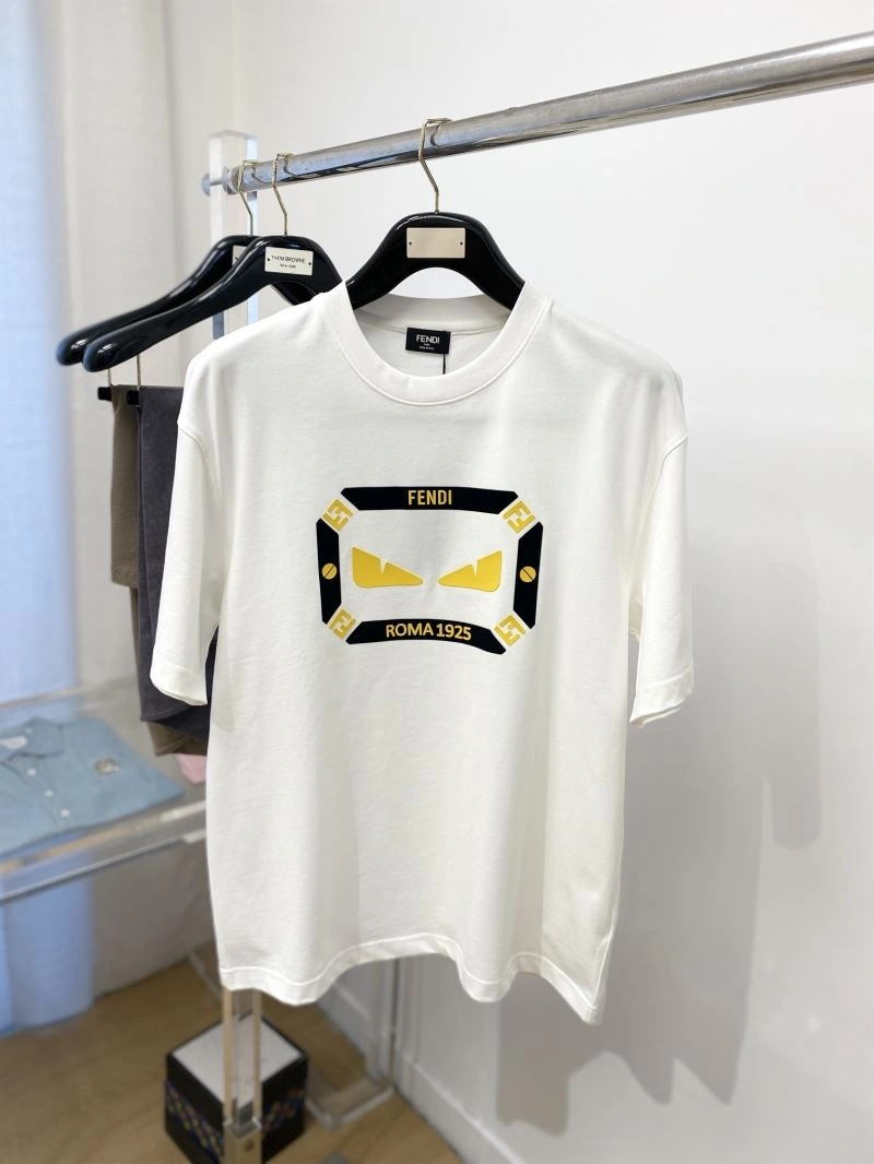 Fendi T-Shirts TimelessDesign 122383