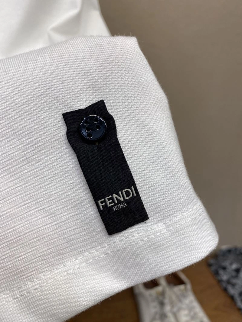 Trendy Fendi T-Shirts 122359