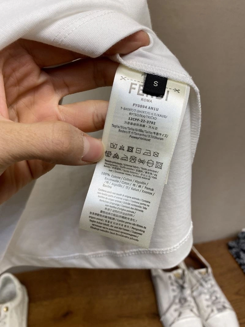 Trendy Fendi T-Shirts 122359