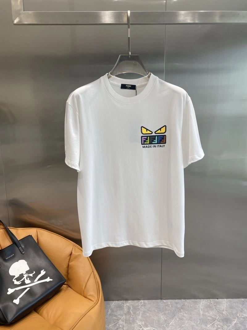 Sustainable Fendi T-Shirts 122350