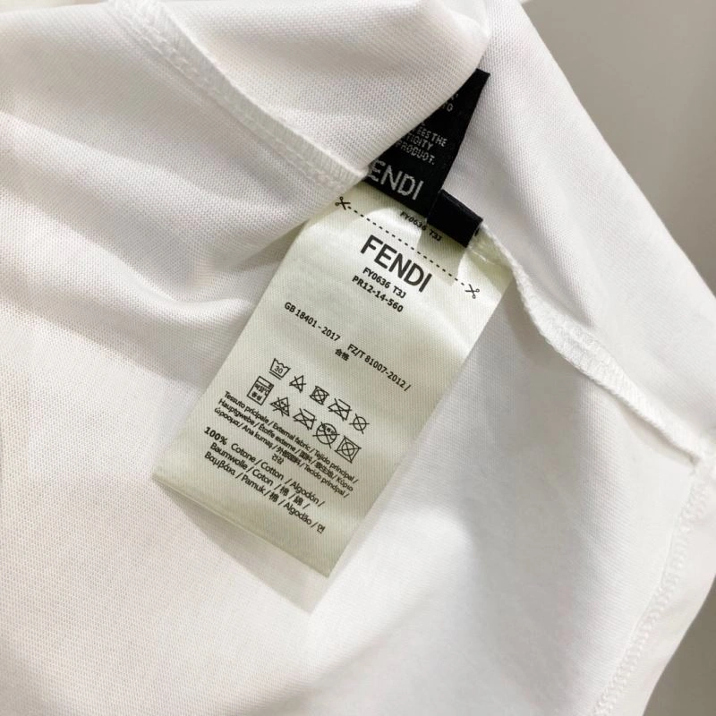 Fendi T-Shirts Contemporary 122374
