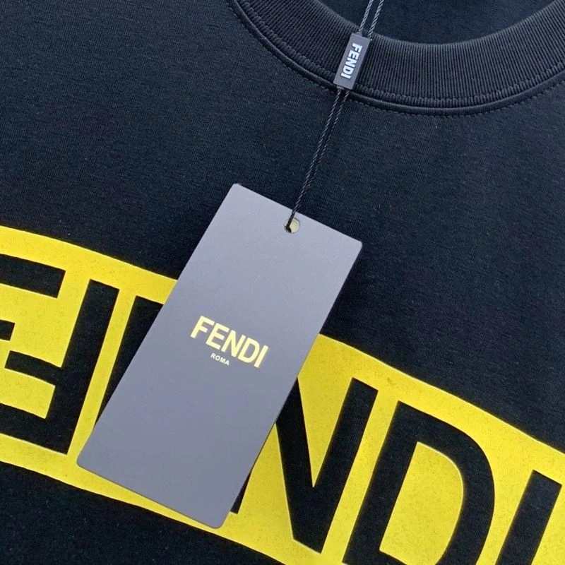WaterResistant Fendi T-Shirts 122339