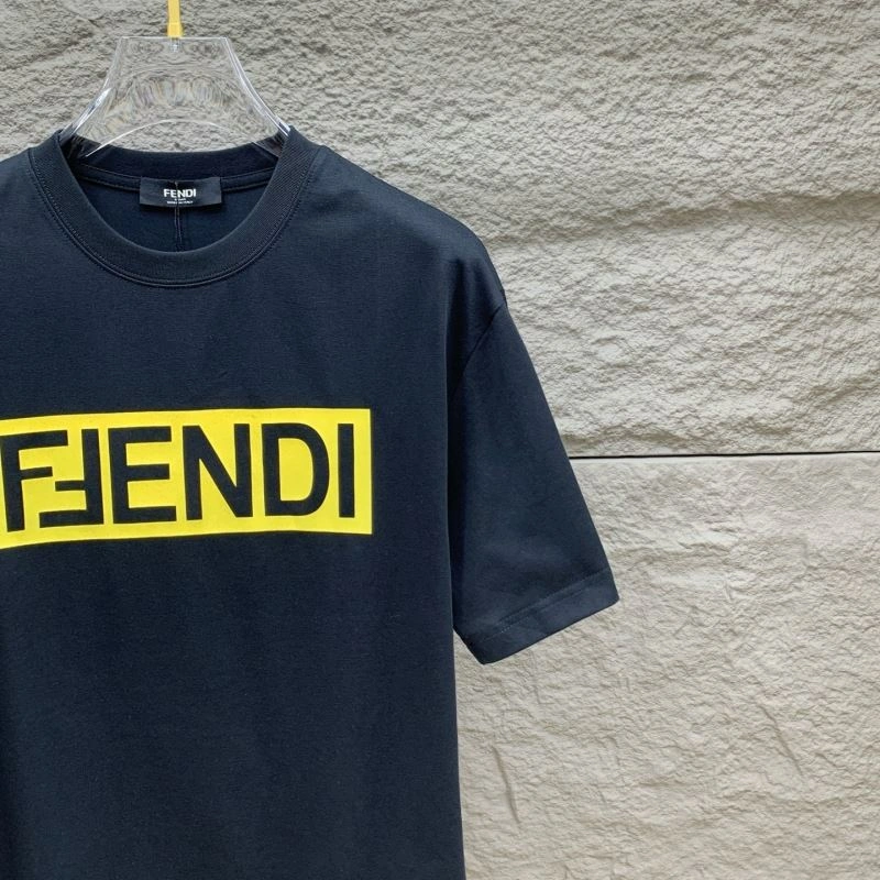 WaterResistant Fendi T-Shirts 122339