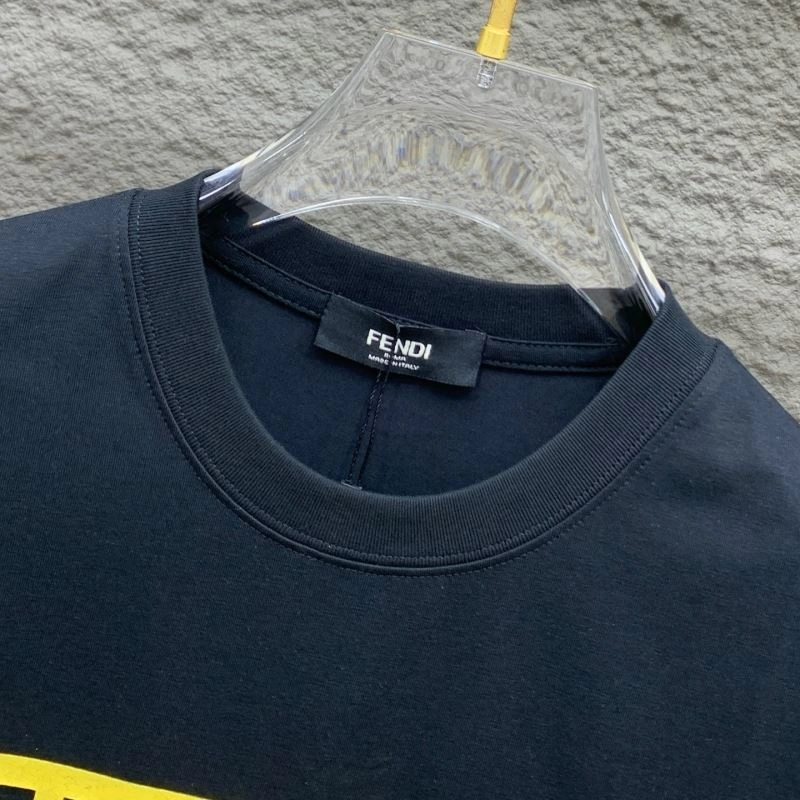 WaterResistant Fendi T-Shirts 122339