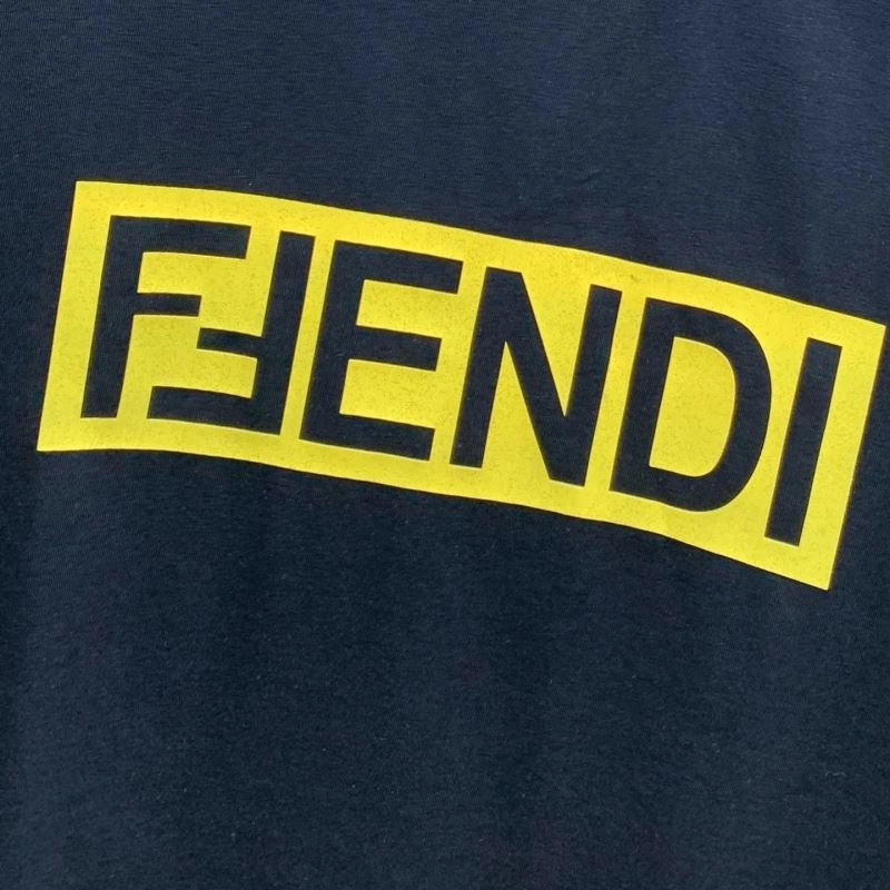 WaterResistant Fendi T-Shirts 122339