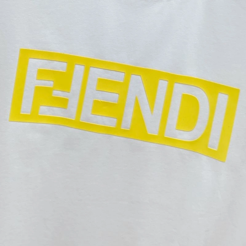 Fendi T-Shirts Stretchable 122338