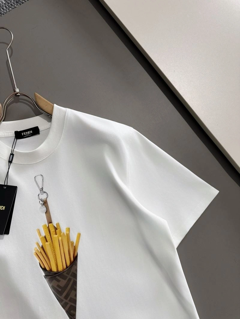 Fendi T-Shirts Trendsetting 122317