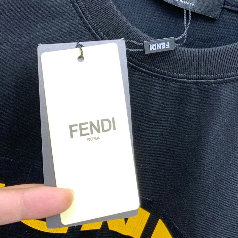 Fendi T-Shirts WaterResistant 122313