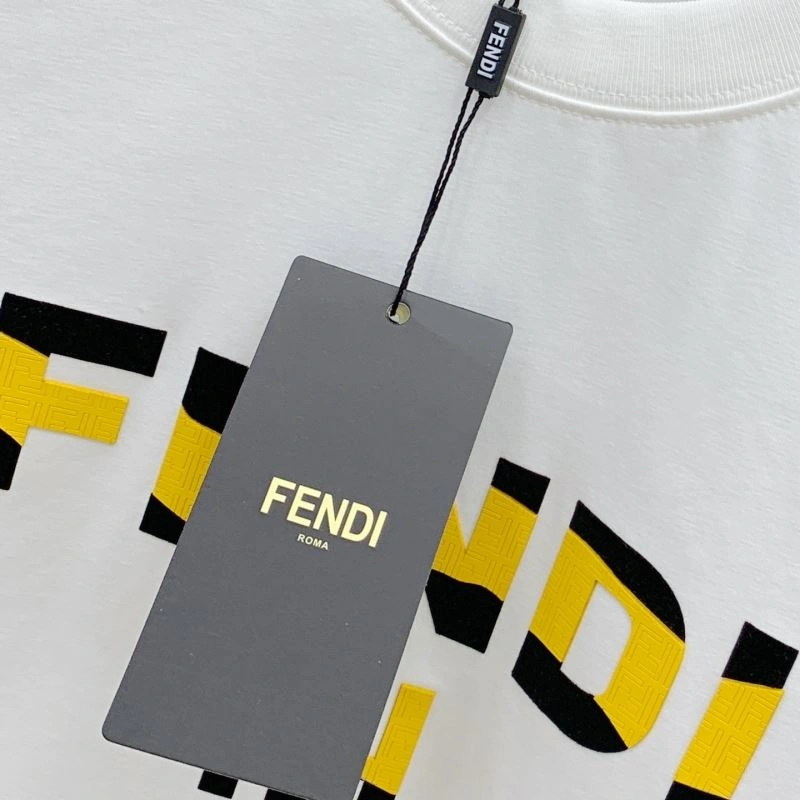 Fendi T-Shirts Attractive 122337