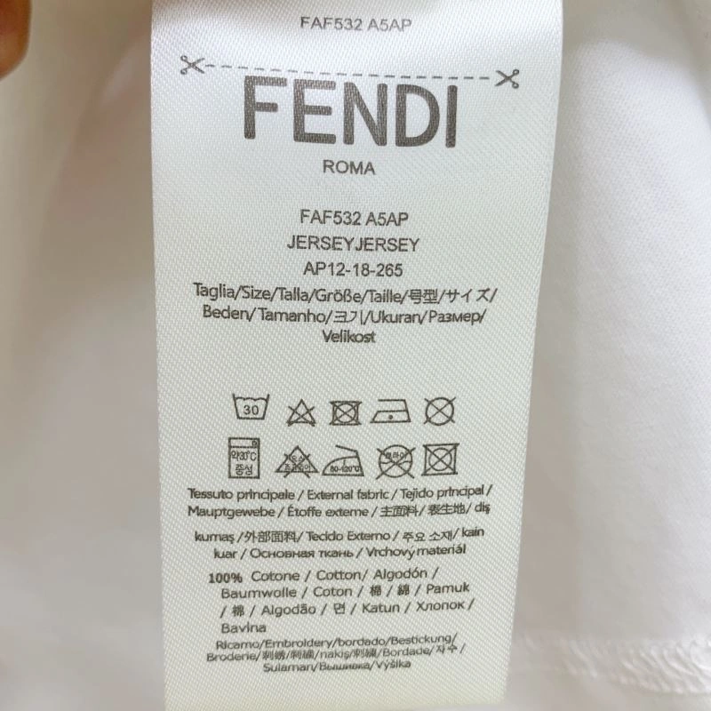 Fendi T-Shirts Attractive 122337