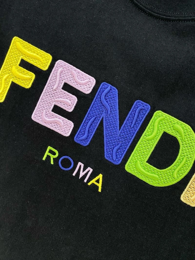 TechFriendly Fendi T-Shirts 122323
