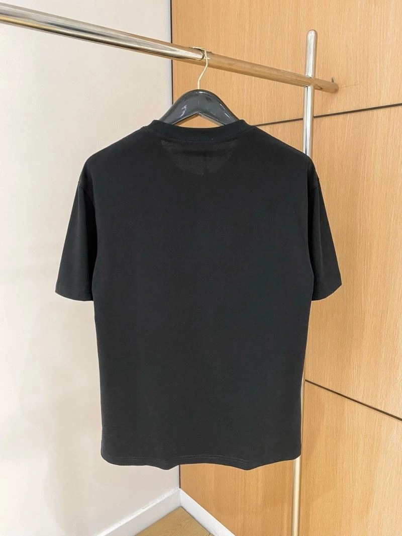 TechFriendly Fendi T-Shirts 122323