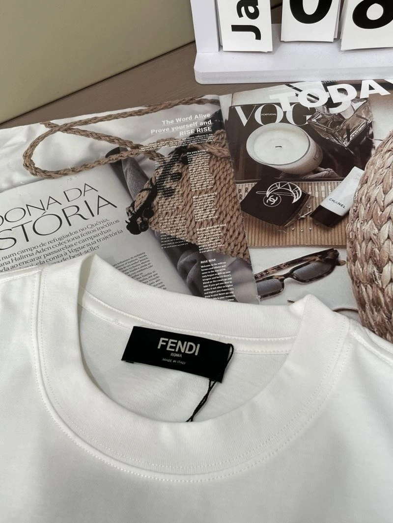 ModernLook Fendi T-Shirts 122315