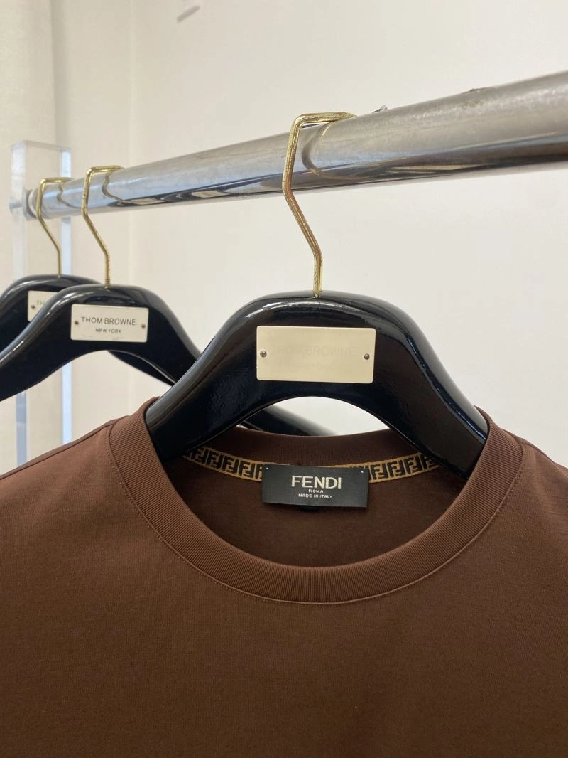 Resilient Fendi T-Shirts 122310
