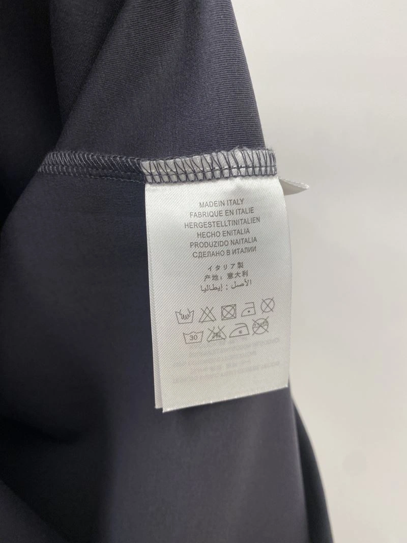 Fendi T-Shirts Comfortable 122324