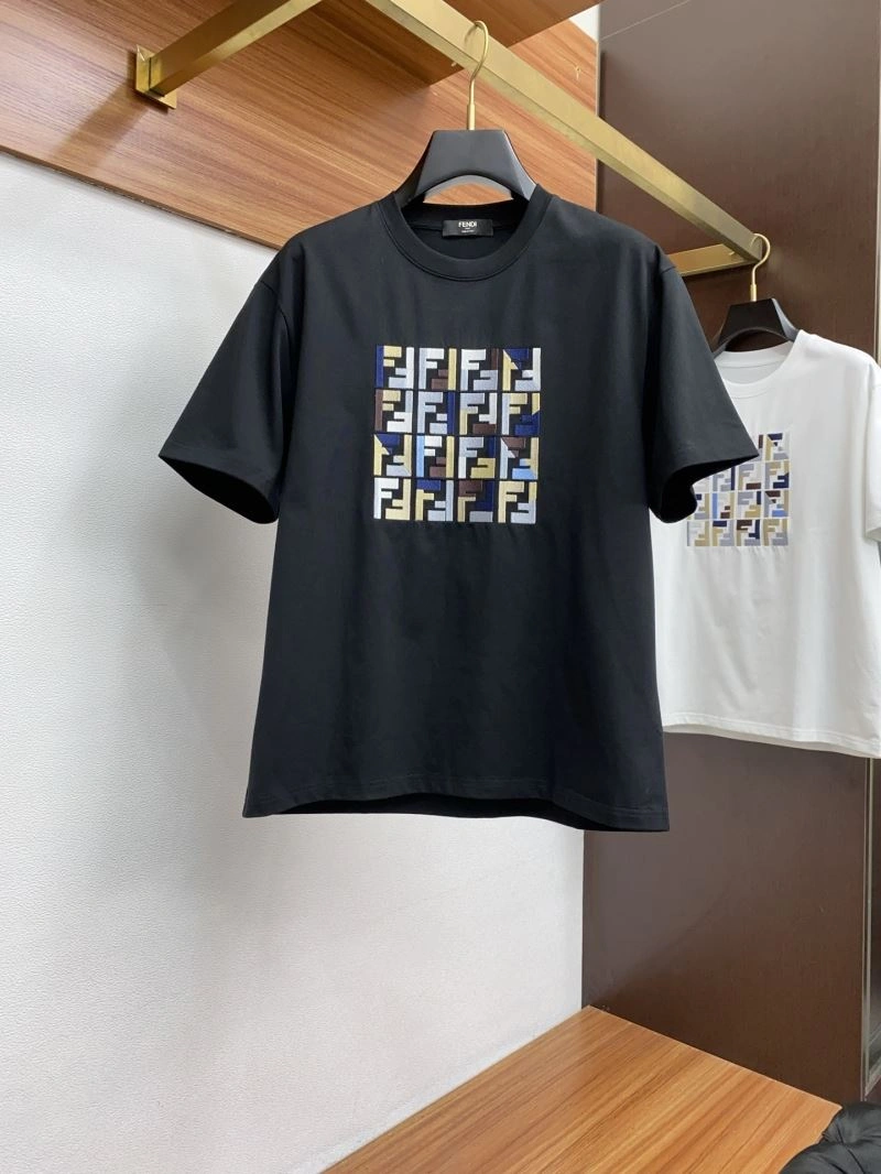 Fendi T-Shirts Sophisticated 122327