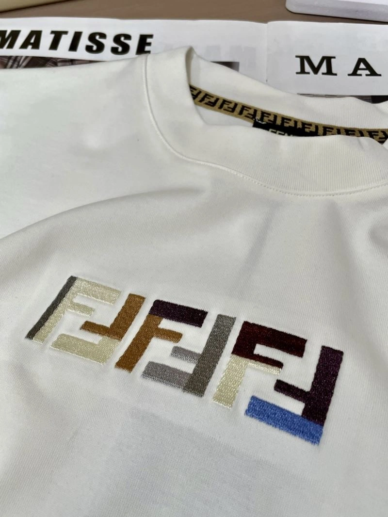 Fendi T-Shirts Supportive 122333