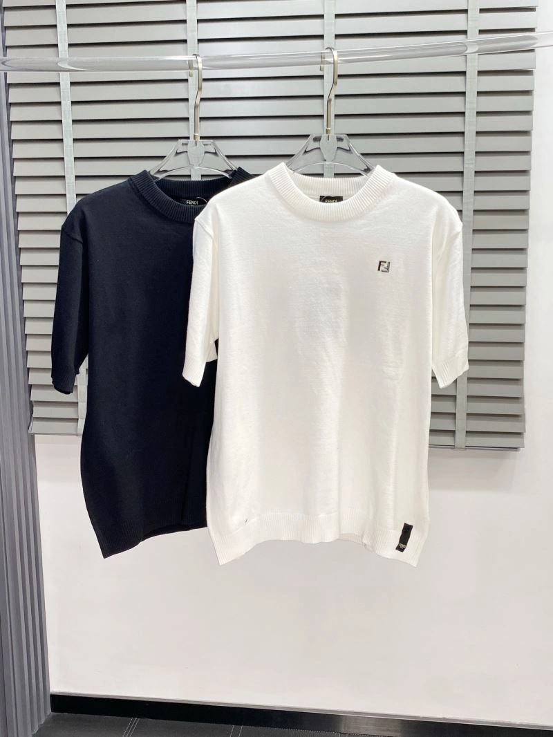 Soft Fendi T-Shirts 122318