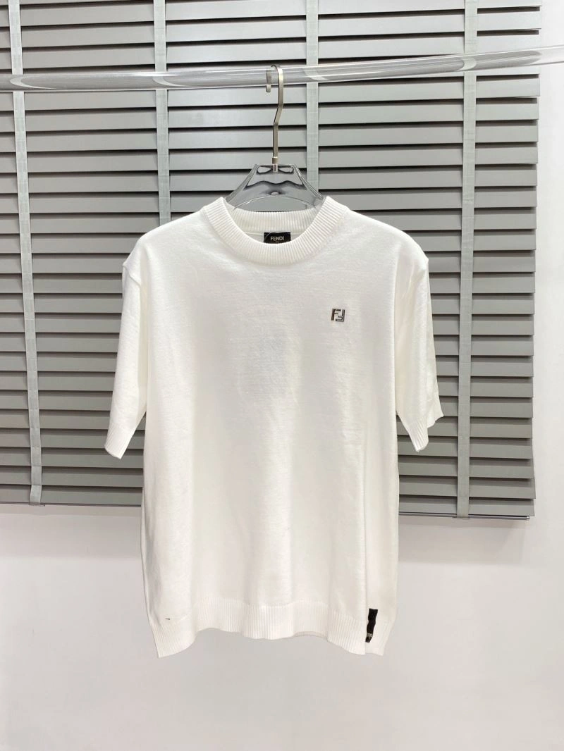 Soft Fendi T-Shirts 122318