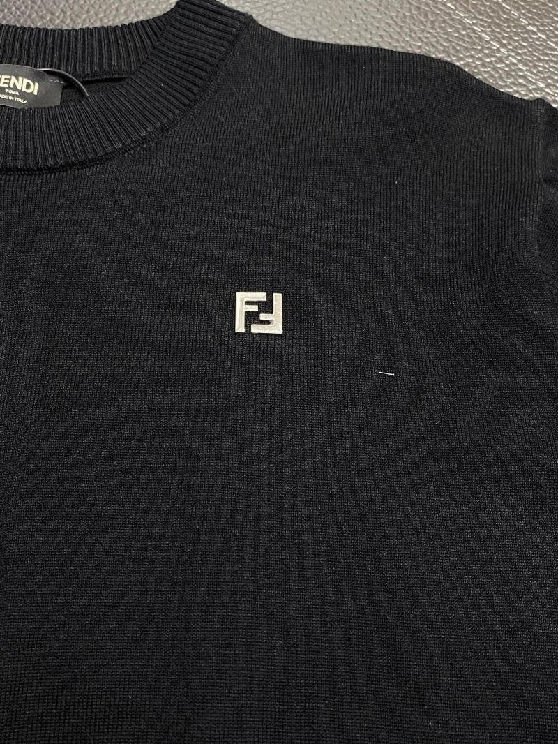 Soft Fendi T-Shirts 122318