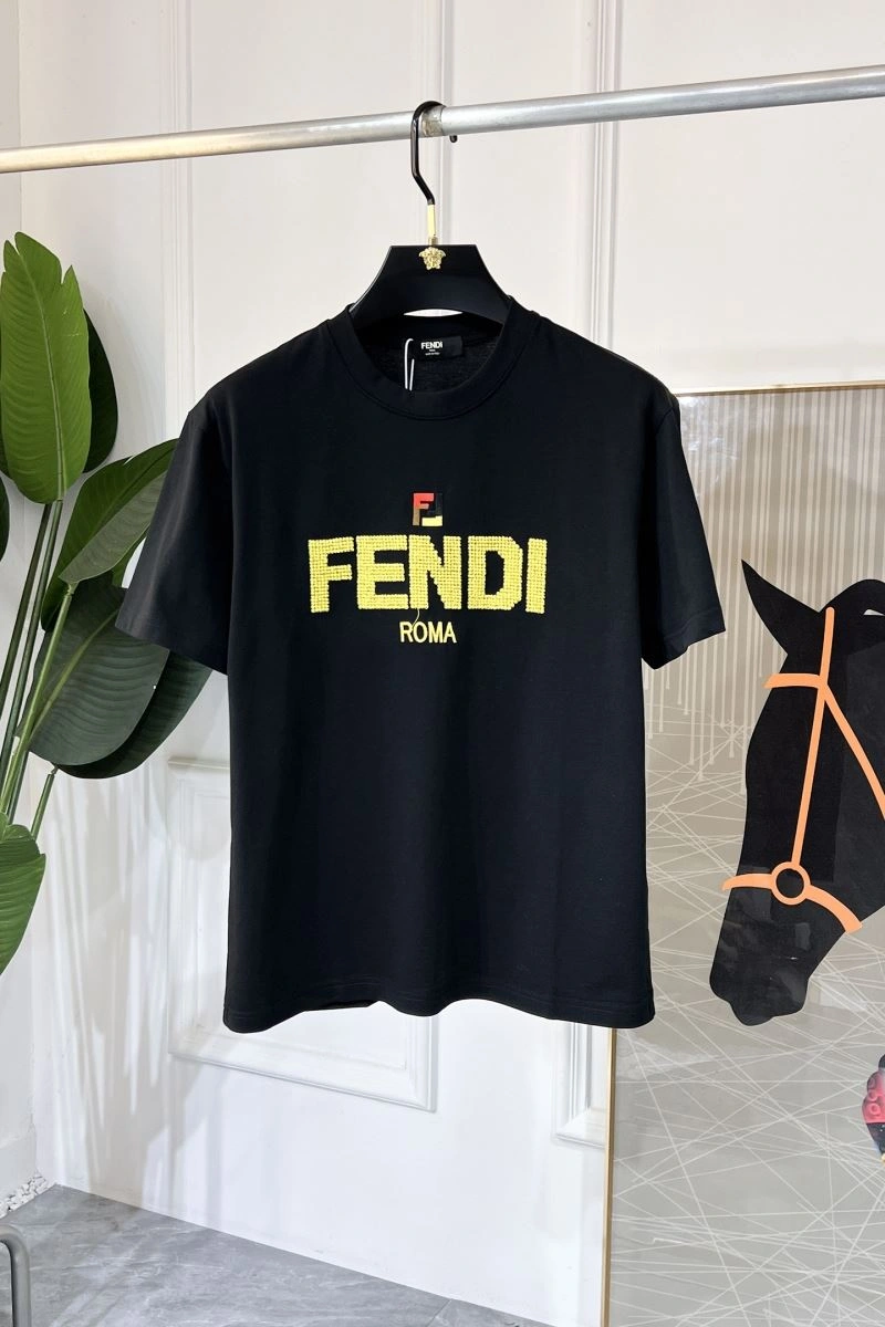 DailyWear Fendi T-Shirts 122322