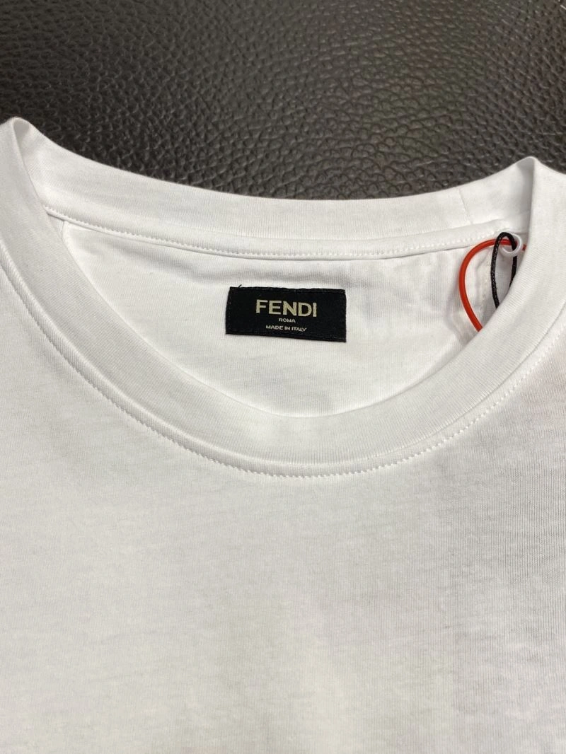 Fendi T-Shirts ModernLook 122307
