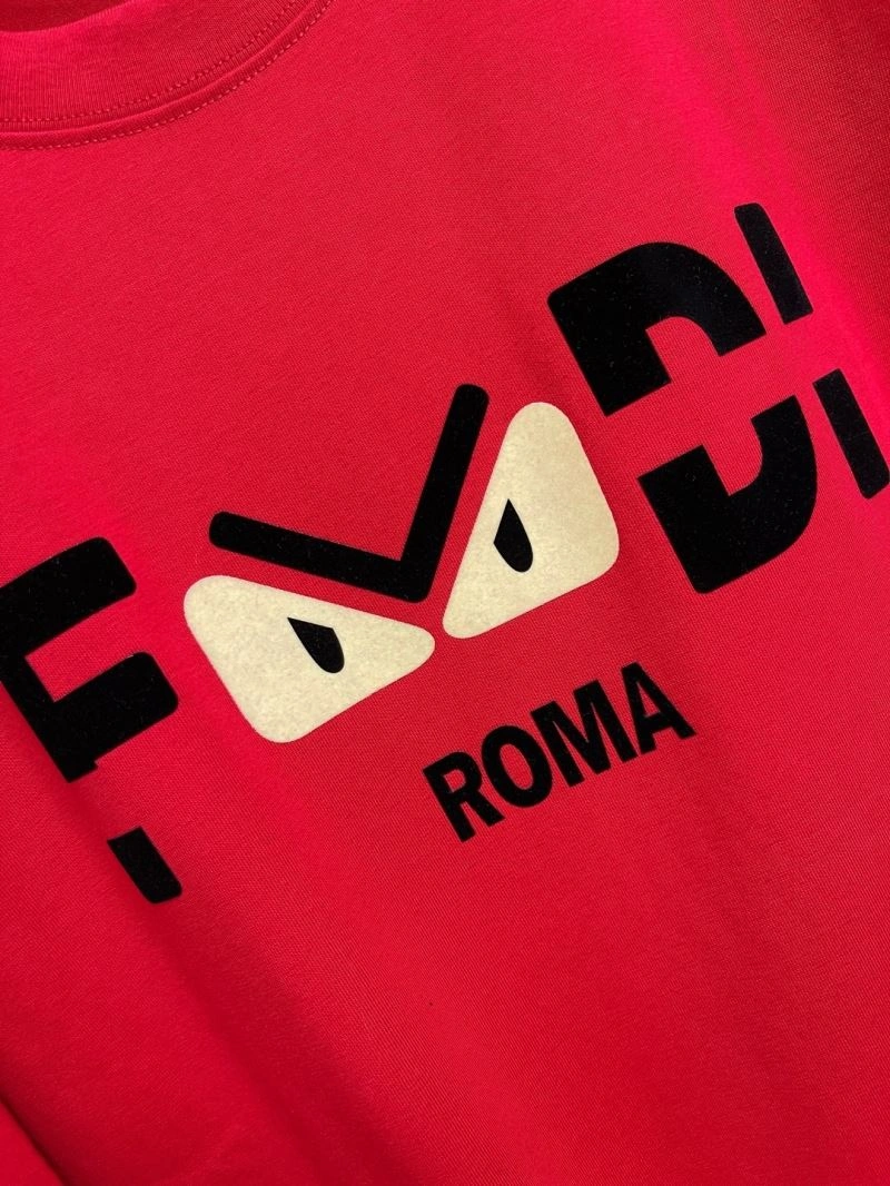 Fendi T-Shirts Effortless 122300