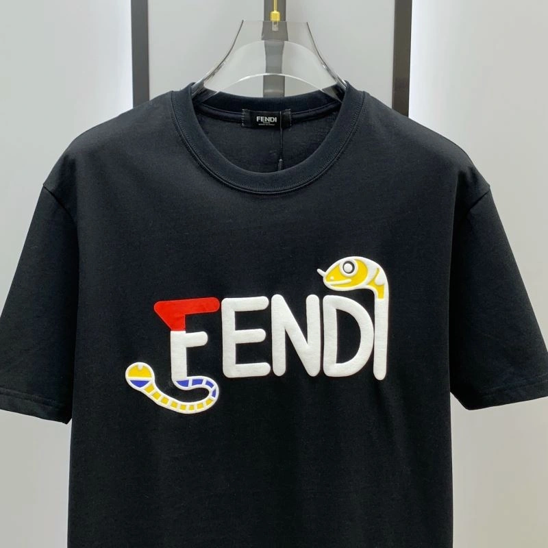 Compact Fendi T-Shirts 122265
