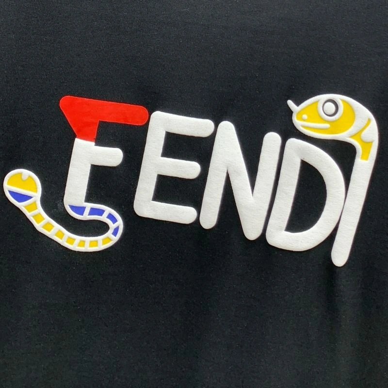 Compact Fendi T-Shirts 122265