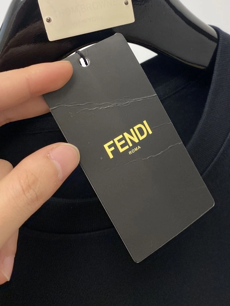 Durable Fendi T-Shirts 122226