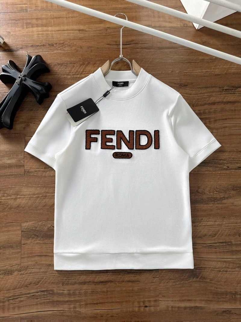 Fendi T-Shirts UrbanChic 122245