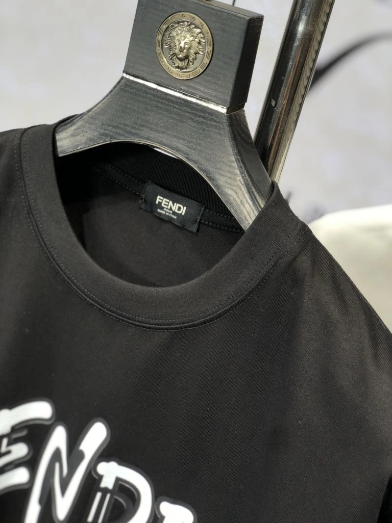 Fendi T-Shirts AllSeason 122242