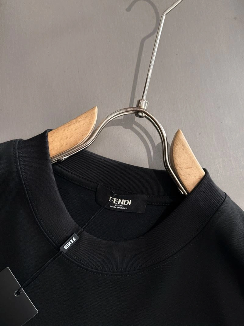 Fendi T-Shirts Neat 122250