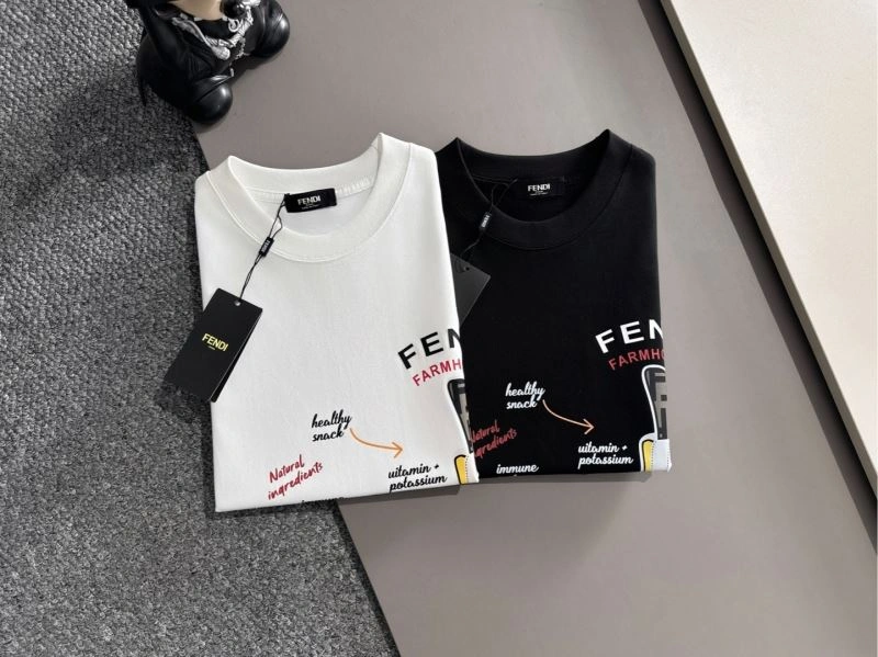 Fendi T-Shirts Neat 122250