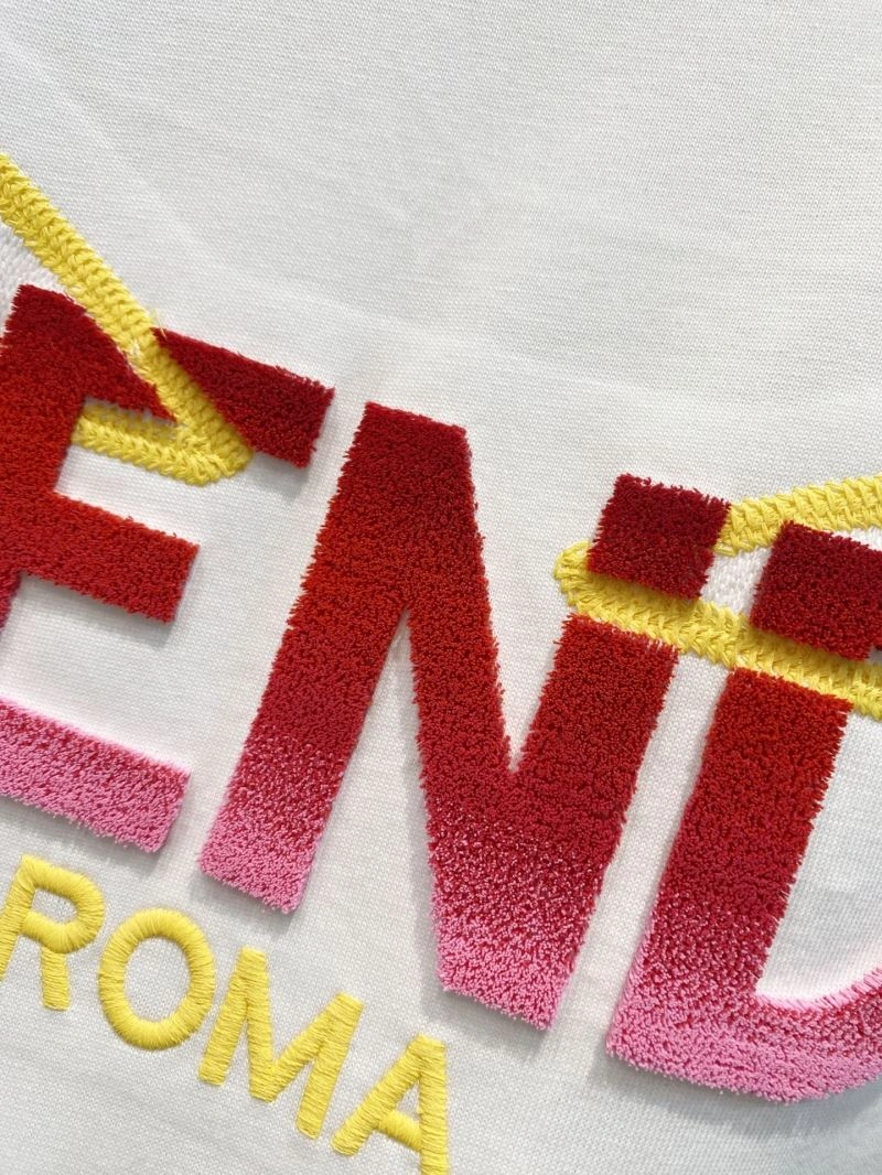 Lightweight Fendi T-Shirts 122220