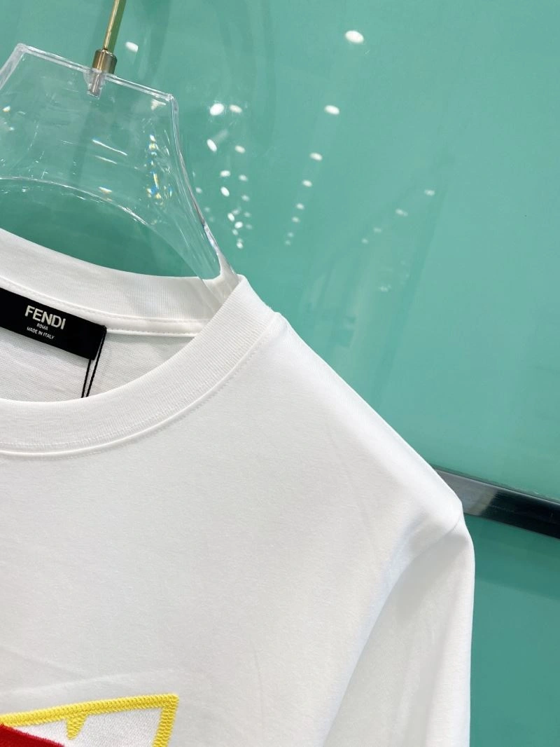Lightweight Fendi T-Shirts 122220