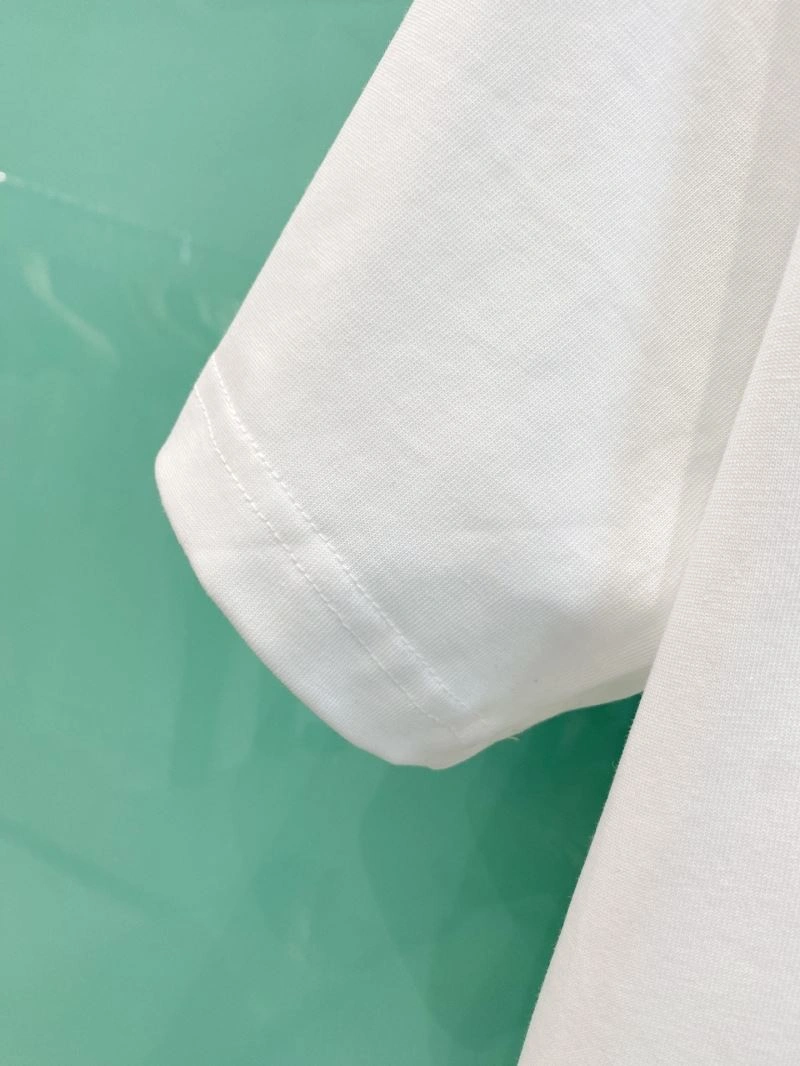 Lightweight Fendi T-Shirts 122220