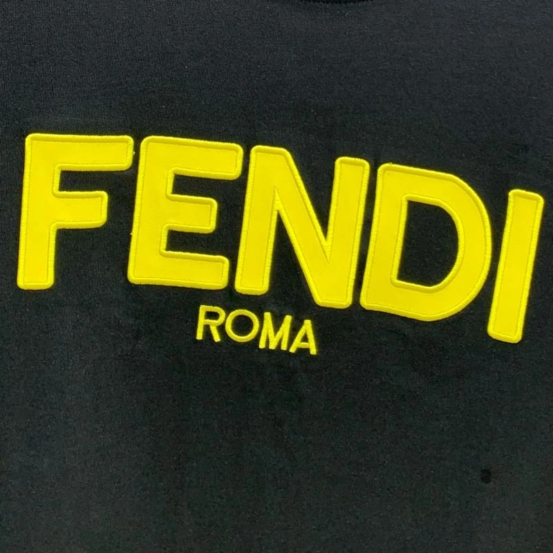 Fendi T-Shirts Minimalist 122218