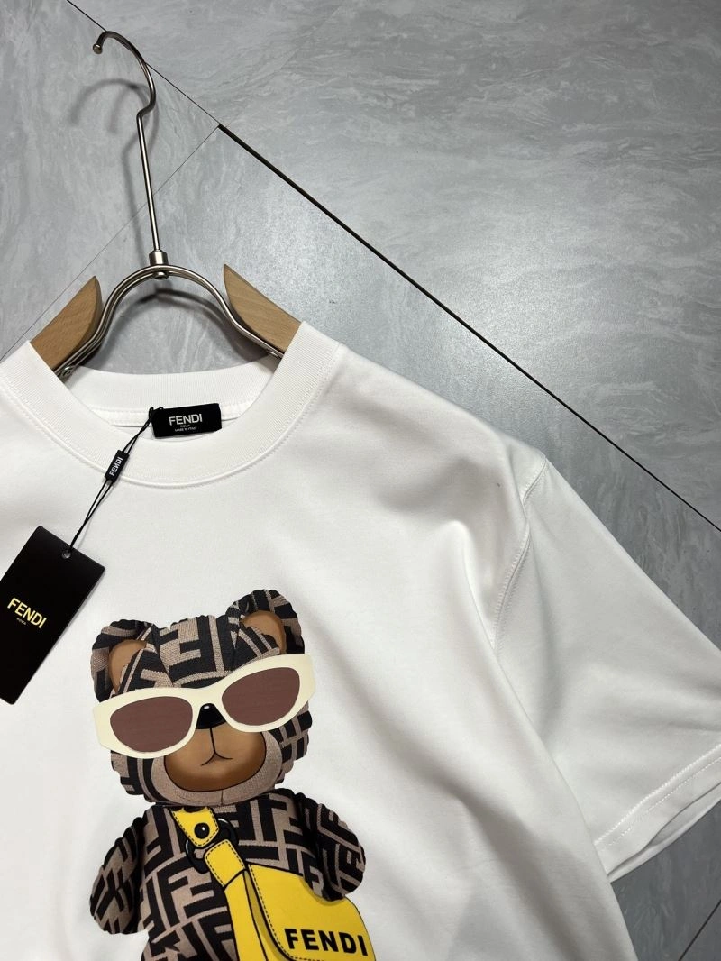 Fendi T-Shirts Breathable 122189