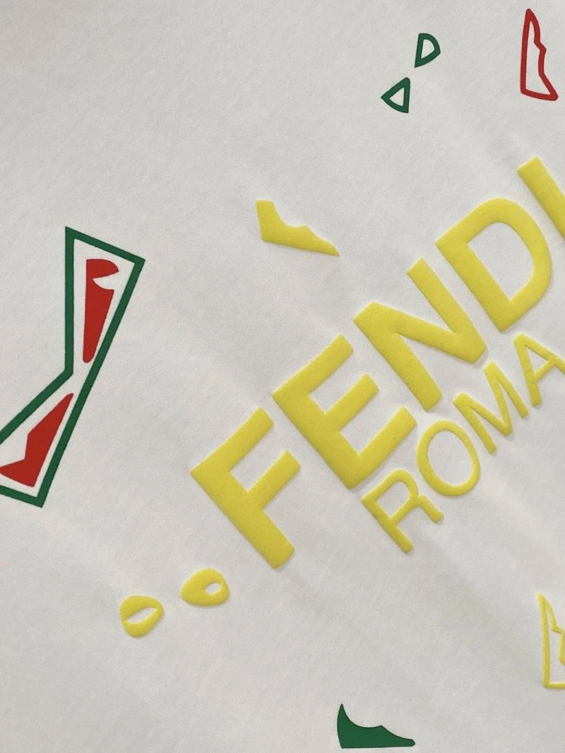 Fendi T-Shirts Versatile 122060