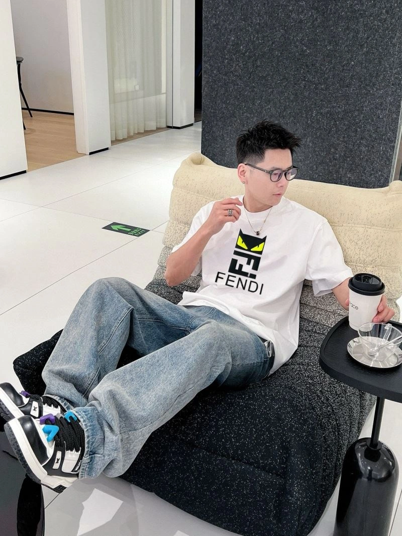 Durable Fendi T-Shirts 122045