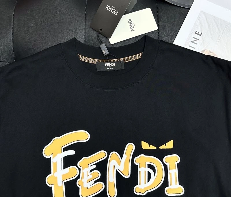 Stylish Fendi T-Shirts 122030