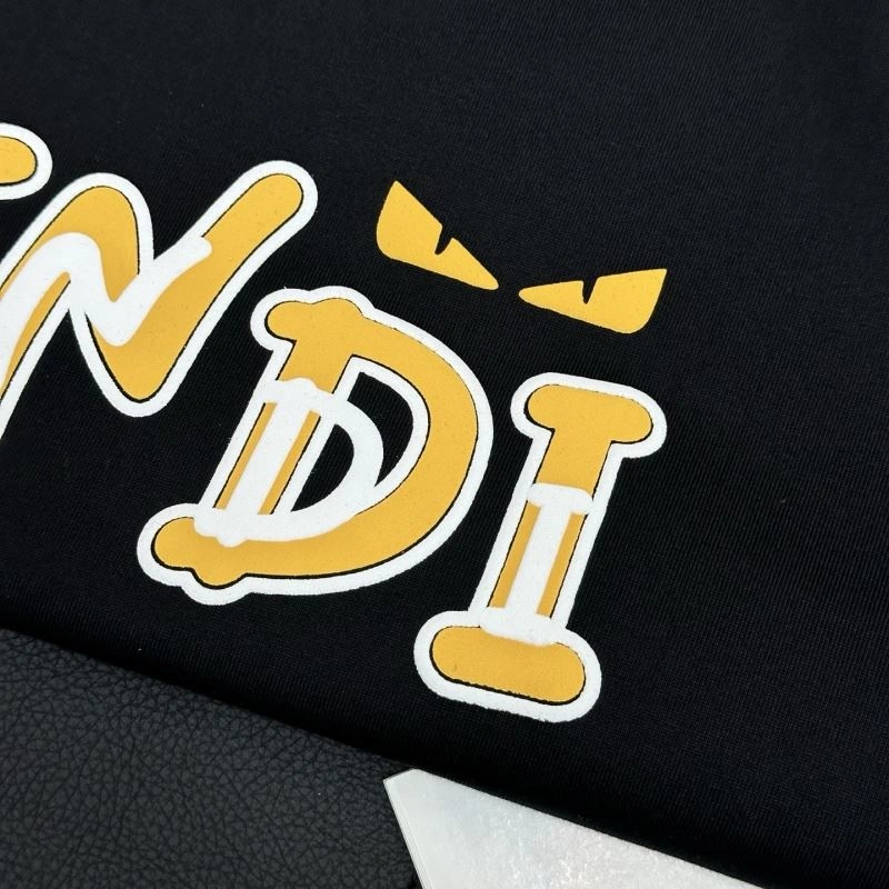 Stylish Fendi T-Shirts 122030