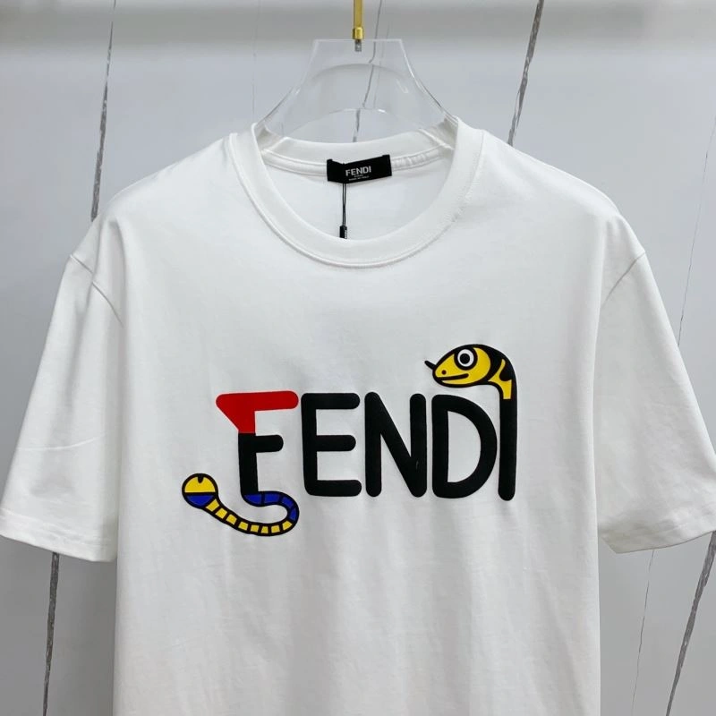 Fendi T-Shirts WaterResistant 122027