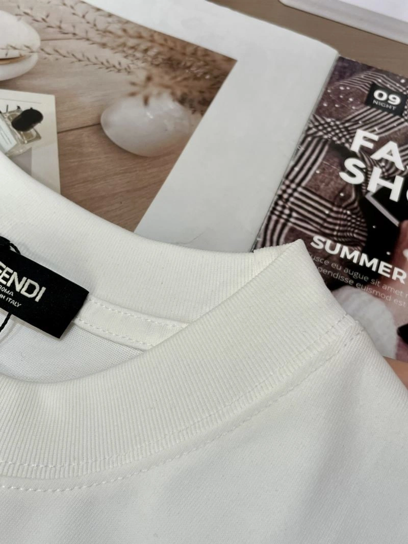 Fendi T-Shirts TopPick 122039