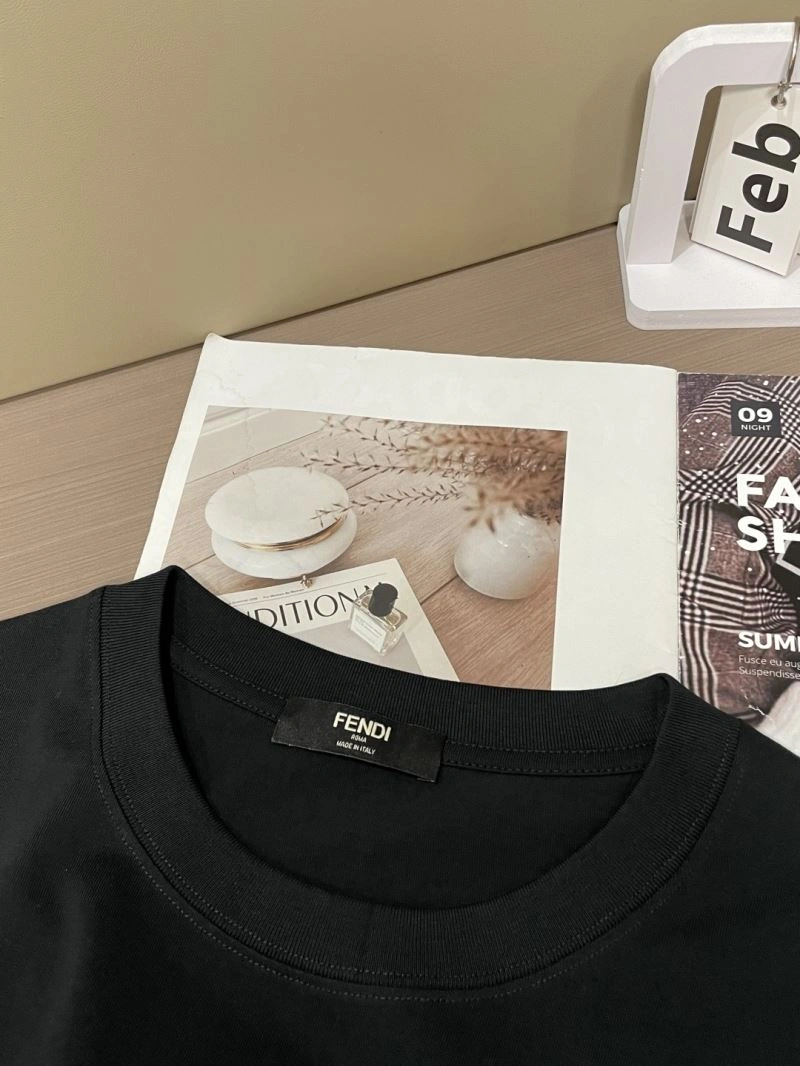 HighQuality Fendi T-Shirts 122050