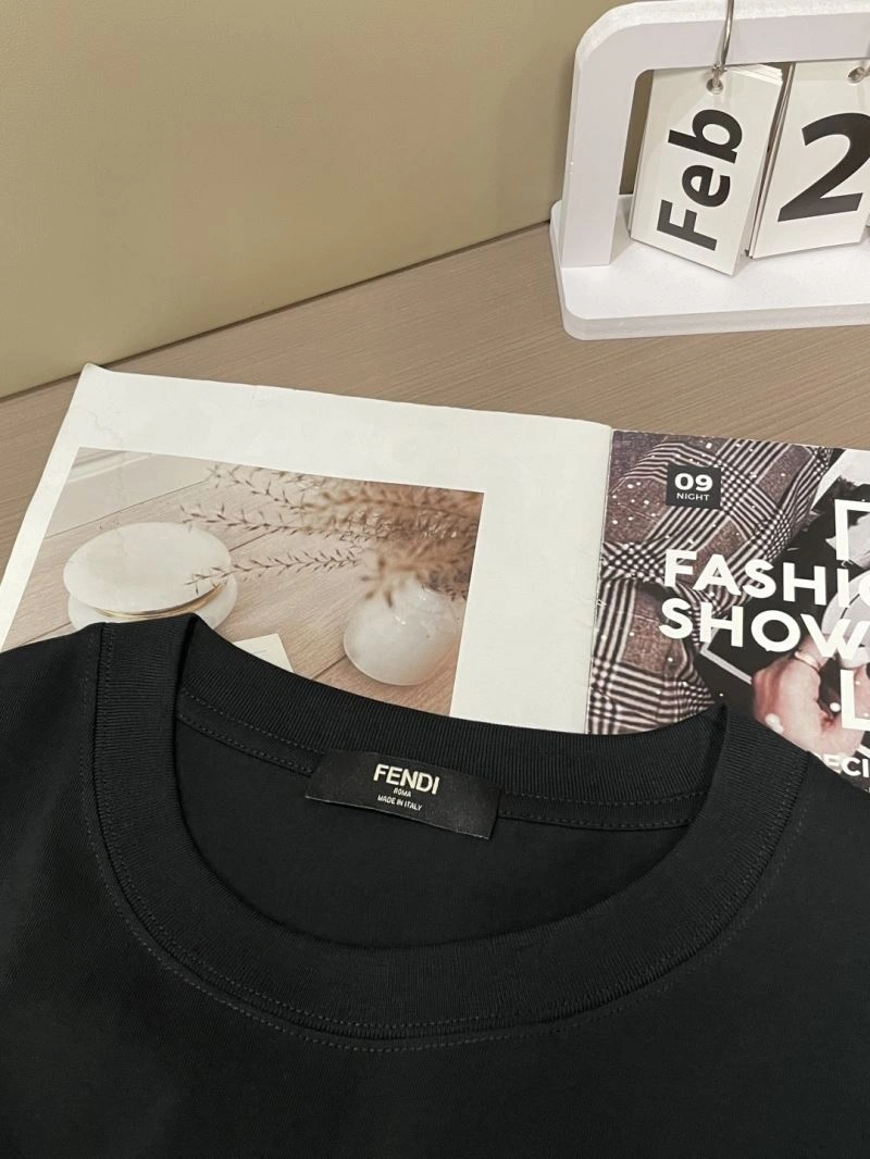 Fendi T-Shirts Packable 122040