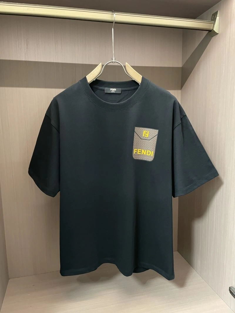 Modern Fendi T-Shirts 122049