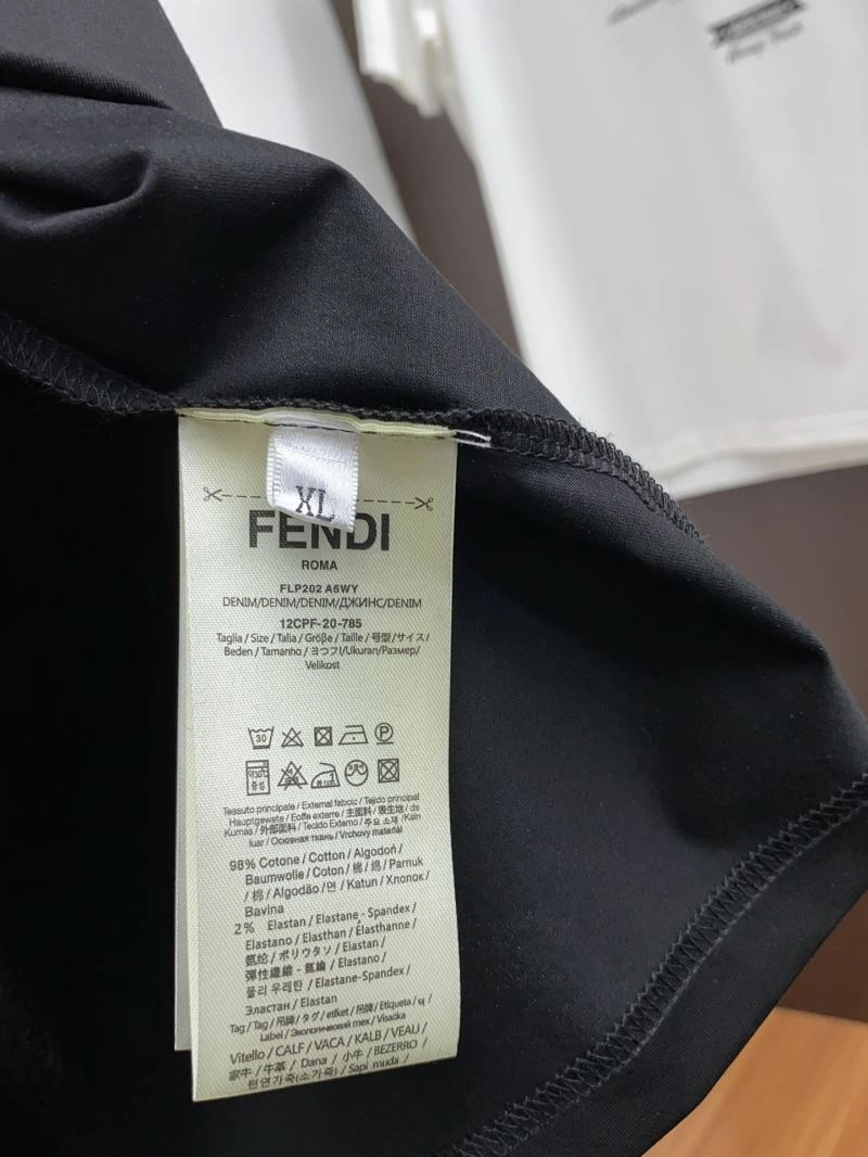 Fendi T-Shirts Cozy 122038